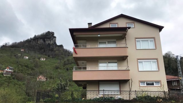 Weerbaren-column: “Berna’s fascinatie voor water begint in de Turkse bergen”